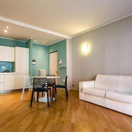 Porta Nuova Central Studio Верона Экстерьер фото