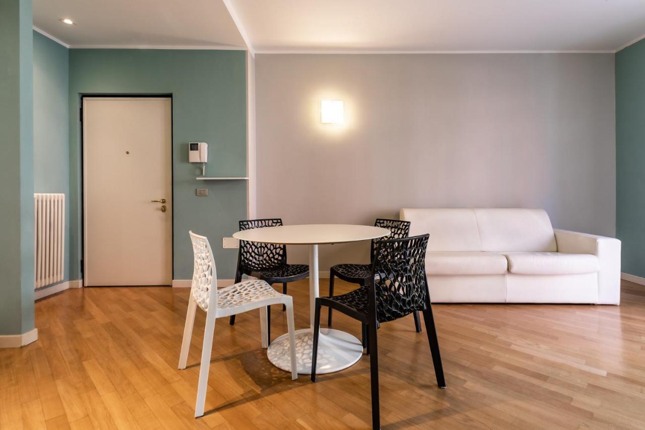 Porta Nuova Central Studio Верона Экстерьер фото