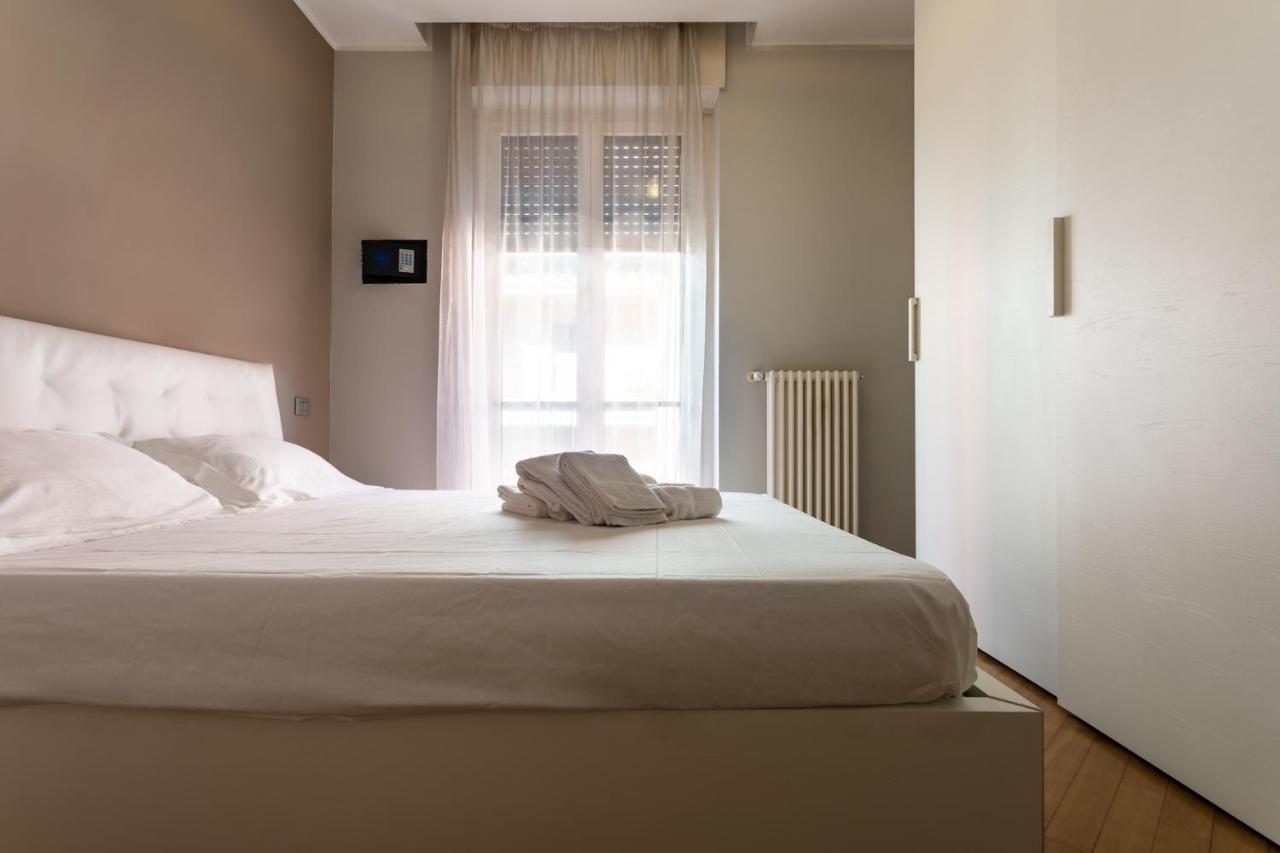 Porta Nuova Central Studio Верона Экстерьер фото
